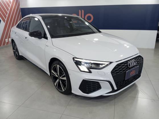 AUDI A3 2.0 40 TFSI MHEV SEDAN PERFORMANCE BLACK S-TRONIC AUDI A3 2.0 40 TFSI MHEV SEDAN PERFORMANCE BLACK S-TRONIC